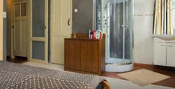 Self Check Inn Apartment